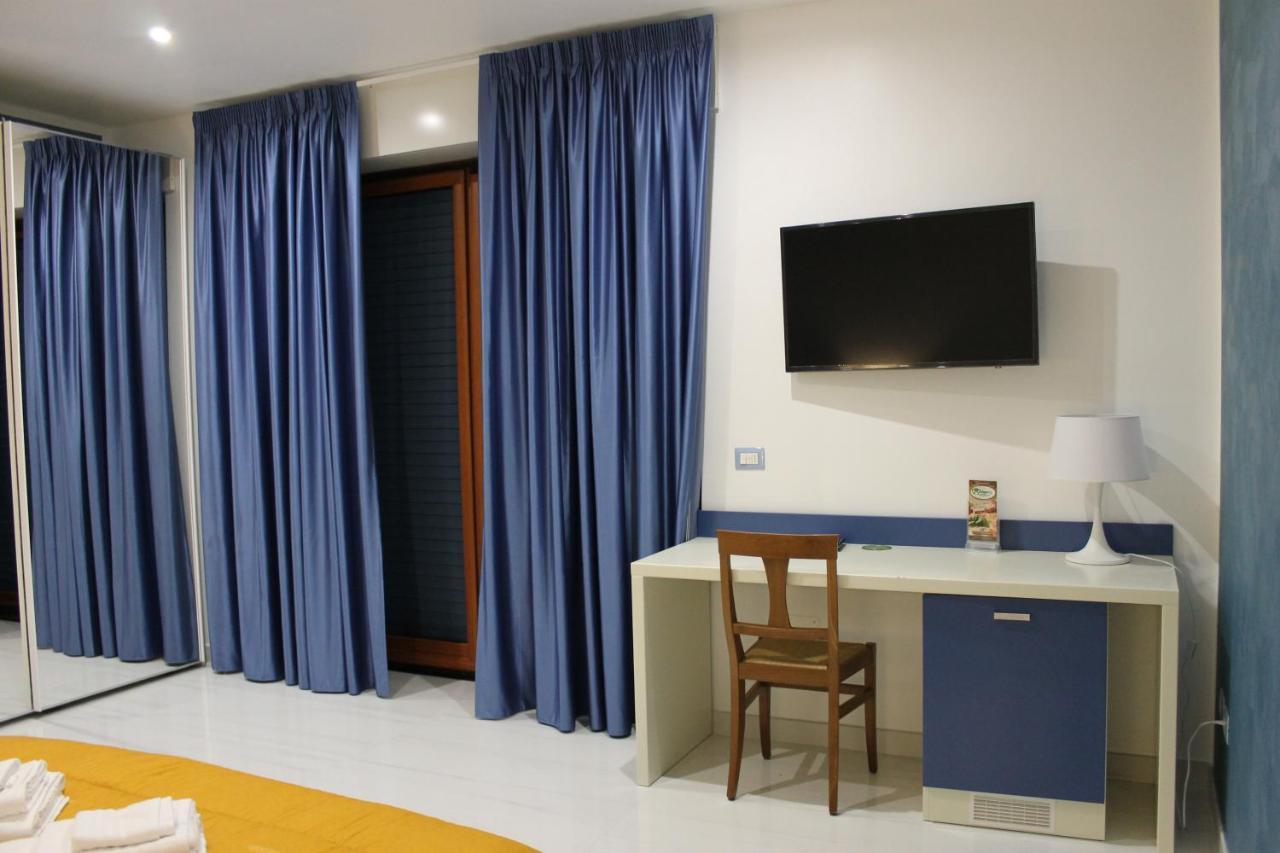 Madigans Rooms Bed&Breakfast Lecce Zewnętrze zdjęcie