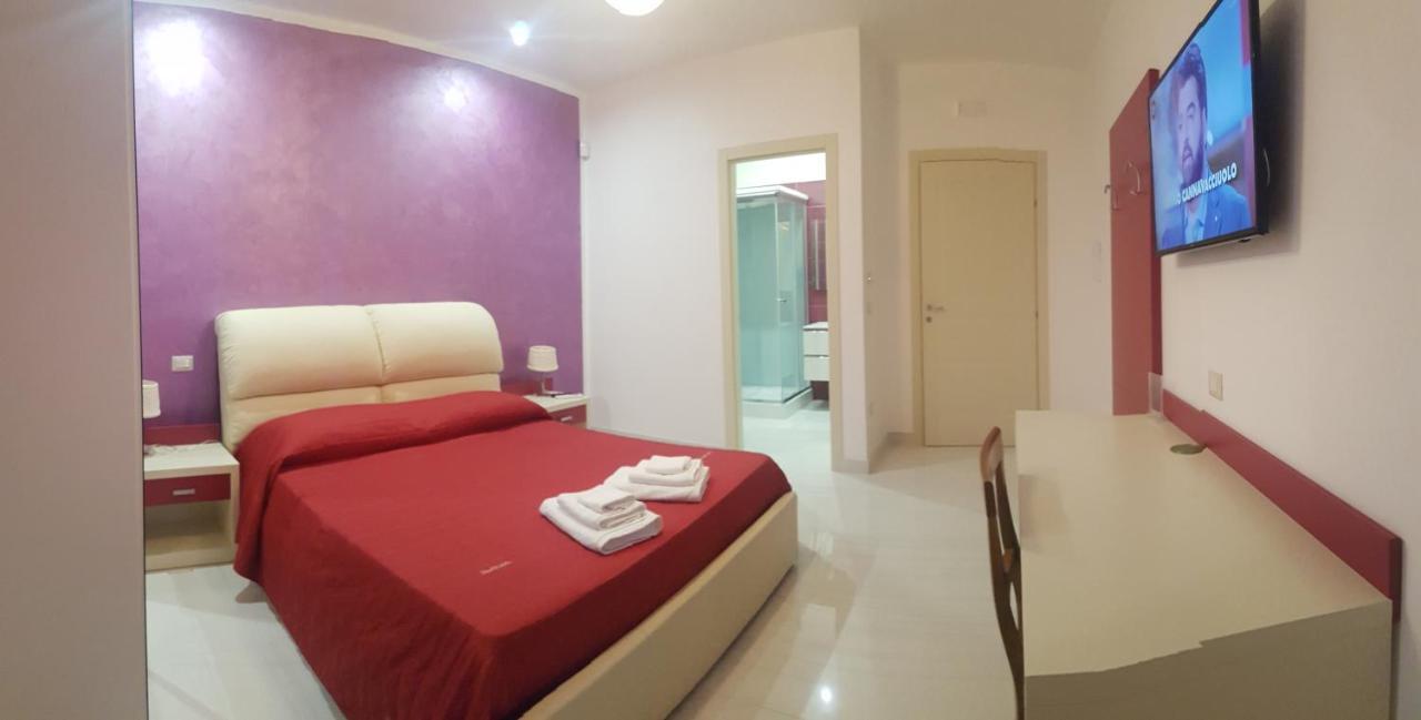 Madigans Rooms Bed&Breakfast Lecce Zewnętrze zdjęcie