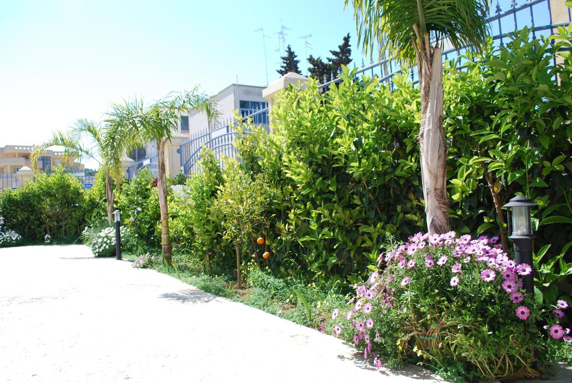 Madigans Rooms Bed&Breakfast Lecce Zewnętrze zdjęcie